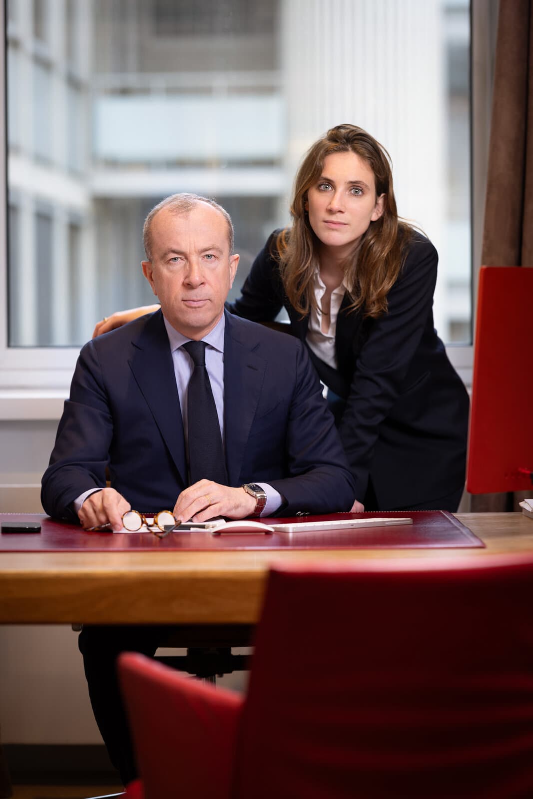 Maître Alexandre Varaut et Maître Raphaelle Varaut au cabinet, rue du Faubourg Saint-Honoré